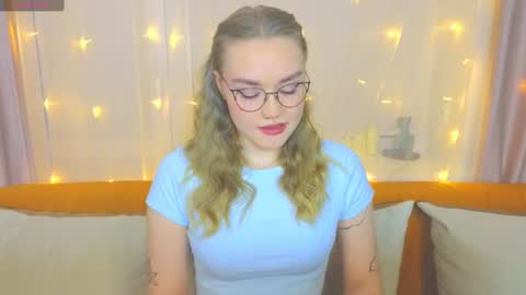 Kate online show from February 25, 3:41 pm