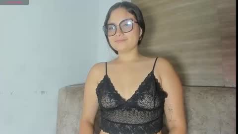 aurora_lenovic online show from June 26, 6:42 pm