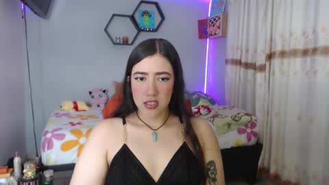 Snapshot of aurora_shy_ chatting on February 4, 6:06 pm Aurora  online show from February 4, 6:06 pm