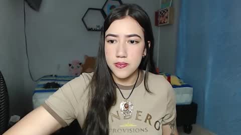 Snapshot of aurora_shy_ chatting on October 26, 11:44 pm Aurora  online show from October 26, 11:44 pm