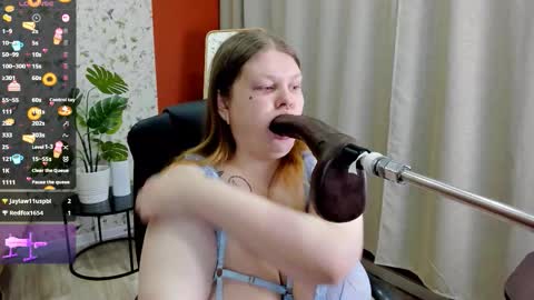 Aurora online show from January 14, 1:49 pm