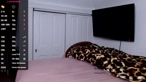 autumnb712 online show from September 21, 11:03 pm