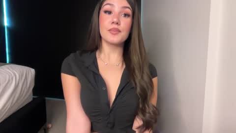 Ava  online show from July 3, 4:18 am