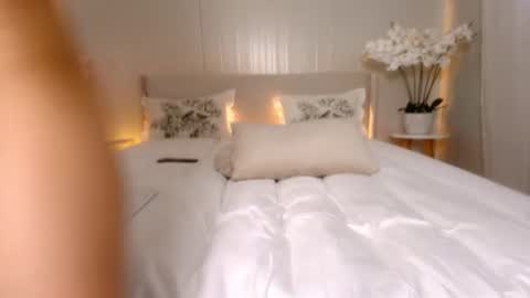 avaaaddamss online show from July 16, 10:53 am