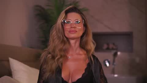 Ava online show from May 3, 3:54 am
