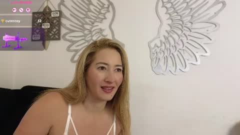 Ava online show from July 16, 9:36 am