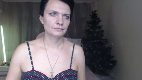 avasaturnian online show from November 23, 1:35 pm