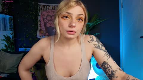 avasun online show from March 14, 12:00 am