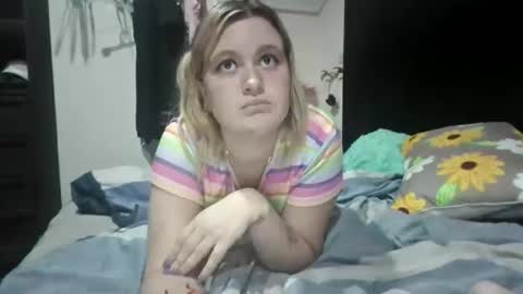 Avery Doll online show from June 11, 12:32 am