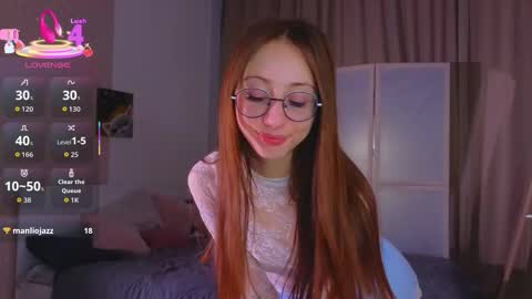 Avril online show from November 7, 10:25 pm