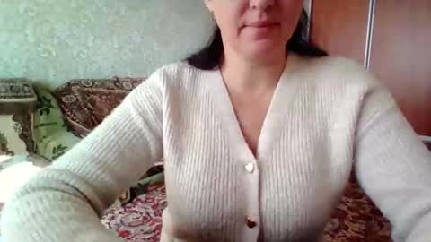 awesomeladyy online show from October 15, 8:28 am