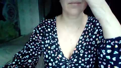 awesomeladyy online show from December 30, 9:37 am