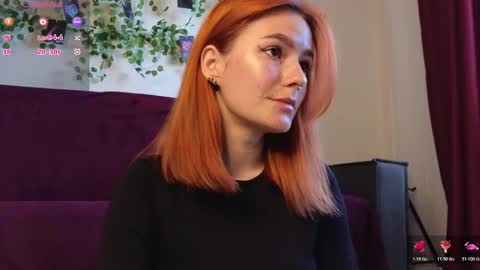 Snapshot of aww_burn chatting on October 24, 4:30 am Tris online show from October 24, 4:30 am