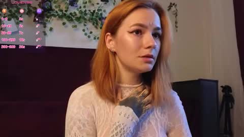 Snapshot of aww_burn chatting on September 18, 3:05 am Tris online show from September 18, 3:05 am