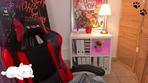 ayaks online show from September 20, 8:12 am