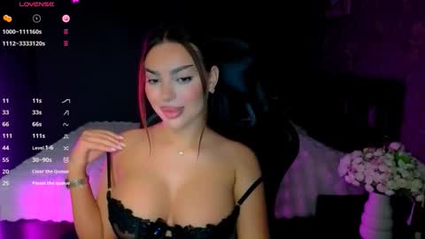  Ayla Demir  online show from March 4, 10:05 pm