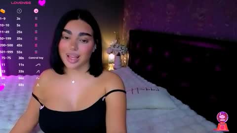  Ayla Demir  online show from November 20, 11:17 pm