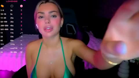  Ayla Demir  online show from June 5, 8:15 pm