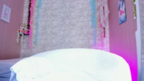 Ayla online show from June 21, 5:55 am