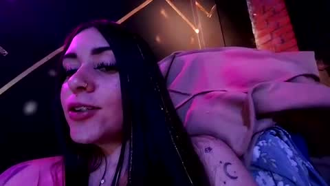 nany online show from July 18, 3:54 am