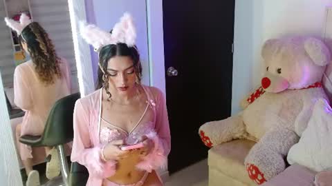 AYLEEN    online show from July 19, 2:36 am