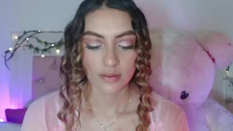 AYLEEN    online show from May 26, 2:00 am