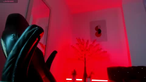 Ayliinn  online show from April 30, 1:55 am