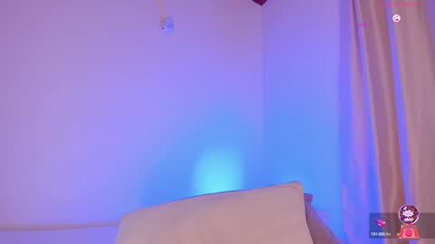 Snapshot of aylinnzambrano_ chatting on February 5, 7:50 am Aylin online show from February 5, 7:50 am