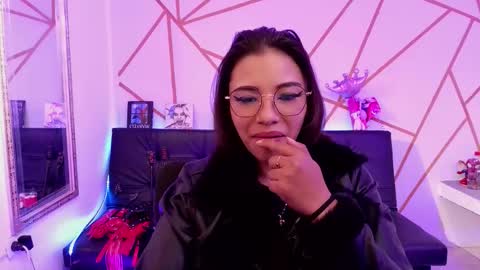 sofia online show from December 15, 11:54 pm