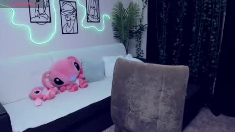 AyumiCherry online show from January 8, 4:55 pm