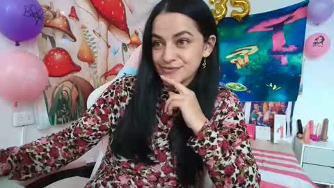 Azucena R online show from May 4, 3:38 pm