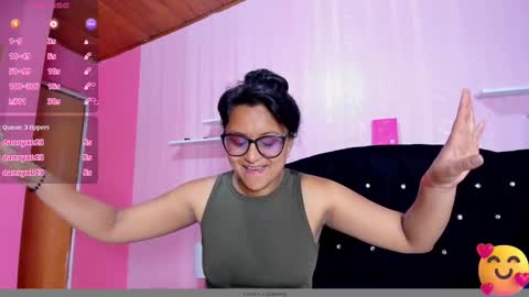 Snapshot of azul_moon chatting on September 26, 3:48 am azul_moon online show from September 26, 3:48 am