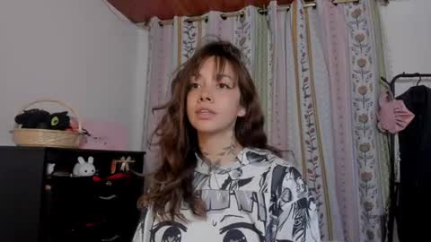 azumi saan online show from June 23, 3:26 am