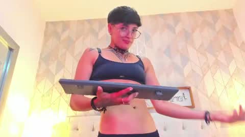 Anny online show from July 19, 4:04 am