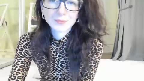 Snapshot of babby_jewel chatting on February 7, 11:12 am babby_jewel online show from February 7, 11:12 am