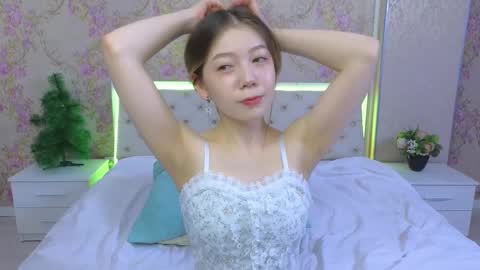 Snapshot of babby_rabbit_ chatting on December 17, 4:45 am Cute Raby online show from December 17, 4:45 am