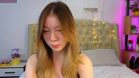 Snapshot of babby_rabbit_ chatting on January 22, 4:34 am Cute Raby online show from January 22, 4:34 am
