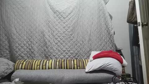 Snapshot of babe4u1234 chatting on December 4, 2:48 pm babe4u1234 online show from December 4, 2:48 pm