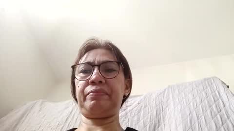 Snapshot of babe4u1234 chatting on December 8, 7:47 am babe4u1234 online show from December 8, 7:47 am