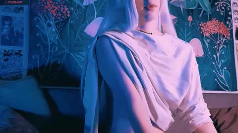 babe_moister online show from September 14, 7:39 am