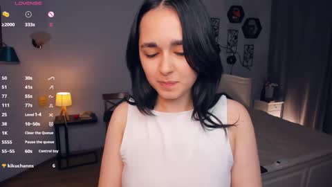 Snapshot of babe_on_fire chatting on October 10, 7:35 am Alice online show from October 10, 7:35 am