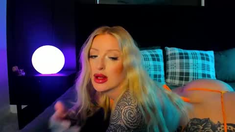 BabieLynn online show from March 1, 12:10 am