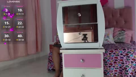 zaleya online show from November 10, 1:00 am