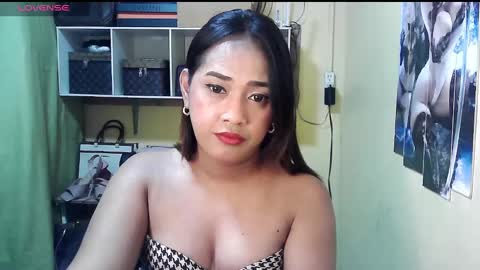 Snapshot of baby_cassandra chatting on December 13, 6:21 am cassandra online show from December 13, 6:21 am