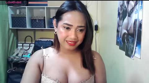 Snapshot of baby_cassandra chatting on February 13, 9:20 am cassandra online show from February 13, 9:20 am
