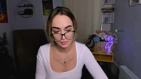 baby online show from February 3, 6:51 am