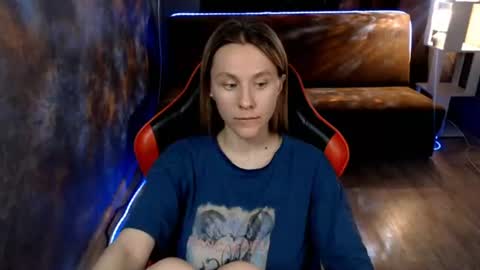 baby_kitte online show from July 6, 3:03 pm