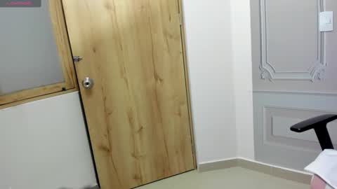 Karla  online show from March 7, 10:24 am