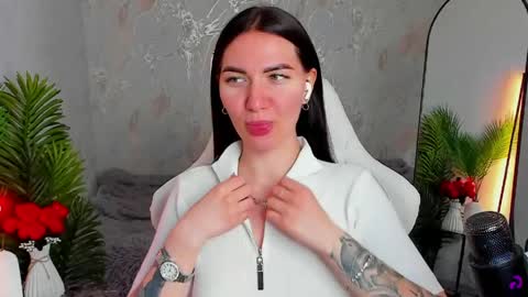 Sophia online show from May 2, 1:20 am
