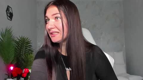 Sophia online show from October 14, 3:53 am